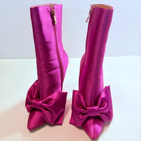 Azalea Wang Dolls Kill Need You All To Myself Stiletto Booties Blitz Pink Satin - Picture 10 of 15
